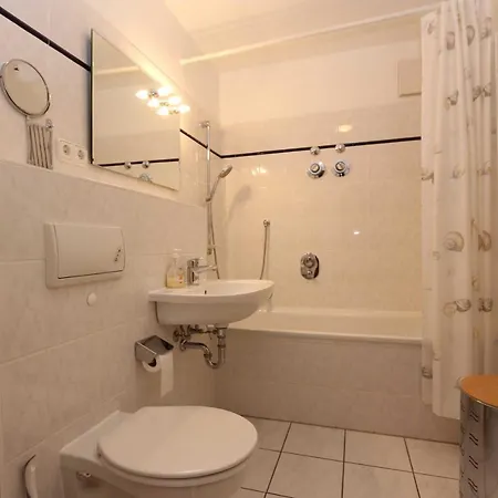 Residenz Bellevue Fewos 6 Und 32 Cc Herrmann * Zinnowitz